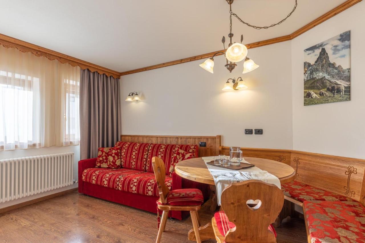 Residence Adler San Martino Di Castrozza Buitenkant foto