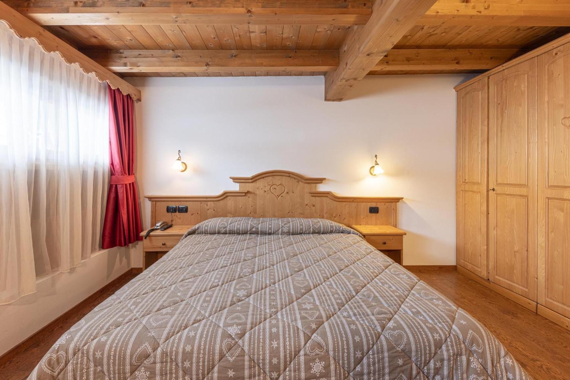 Residence Adler San Martino Di Castrozza Buitenkant foto