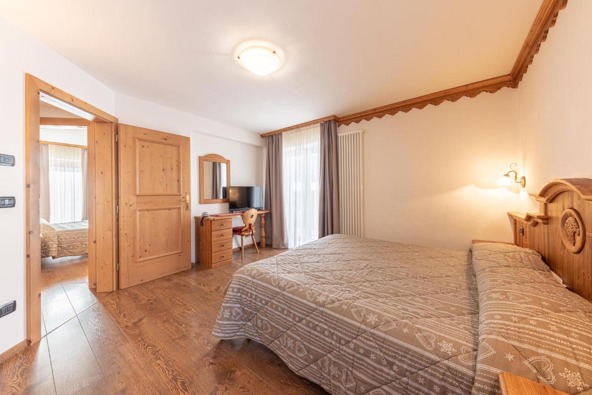 Residence Adler San Martino Di Castrozza Buitenkant foto